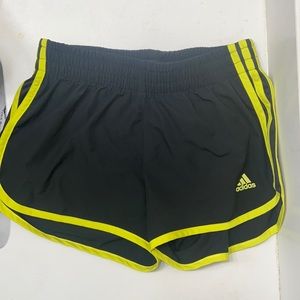 Adidas black and yellow running shorts size extra small 3”